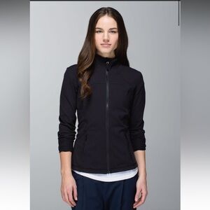 Lululemon Forme Jacket in Black